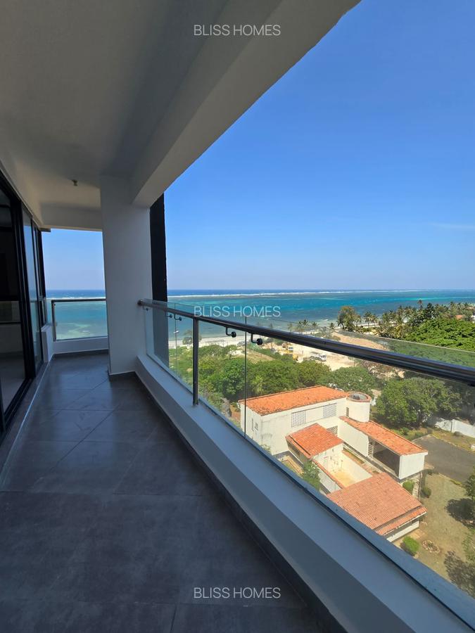 3 Bed Apartment with En Suite at Between The Reef Hotel And Mombasa Beach Hotel - 4