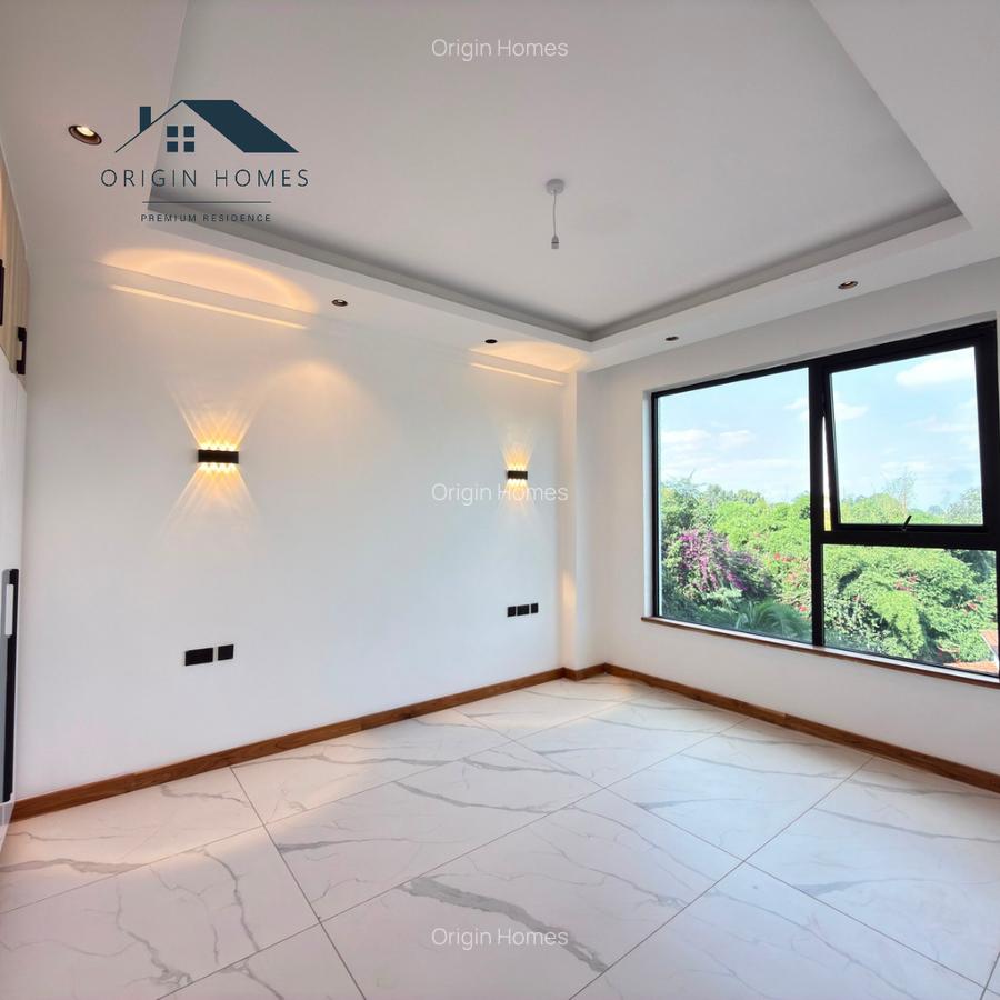 4 Bed Apartment with En Suite at Peponi Road - 10