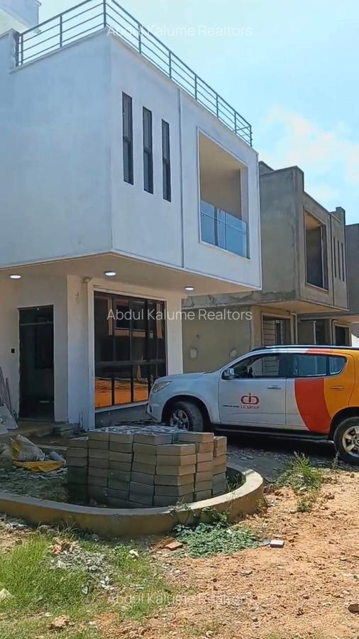 4 Bed House with En Suite at Mtwapa - 5