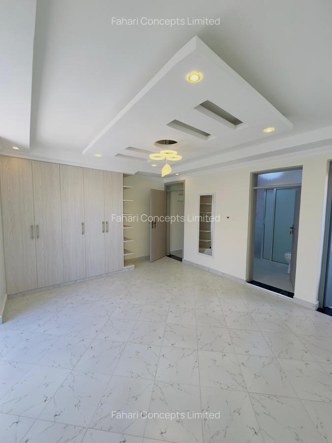 5 Bed Villa with En Suite at Mugutha - 10