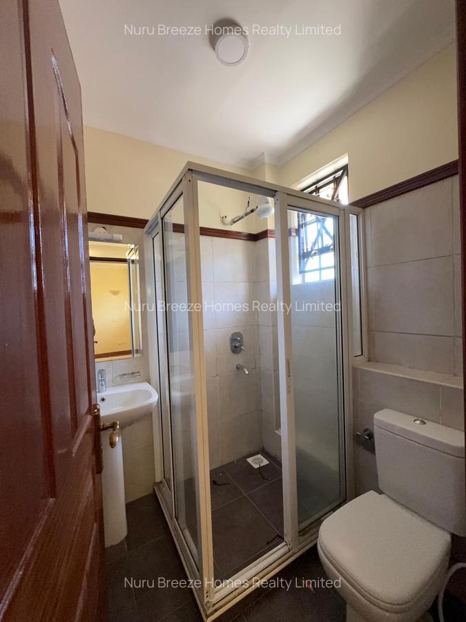 5 Bed Townhouse with En Suite in Kileleshwa - 20