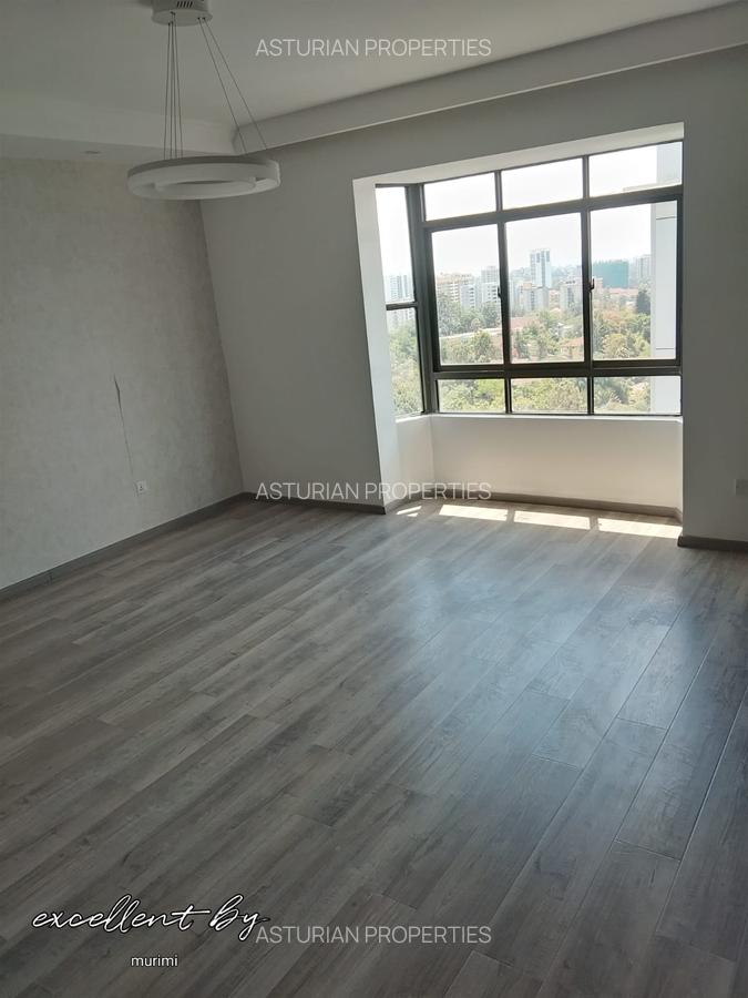 3 Bed Apartment with En Suite in Lavington - 6