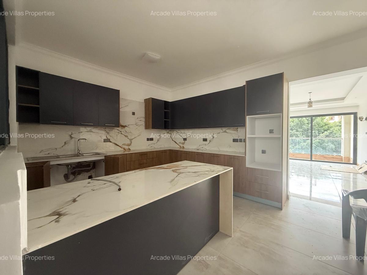 3 Bed Apartment with En Suite in Kileleshwa - 3