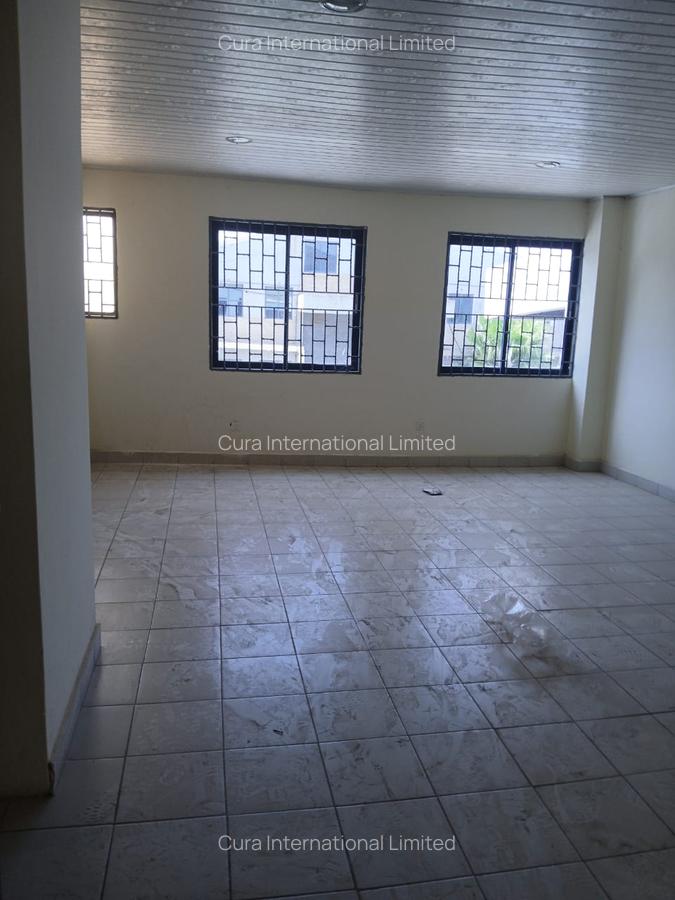 9,000 ft² Warehouse with Backup Generator in Mombasa Road - 3