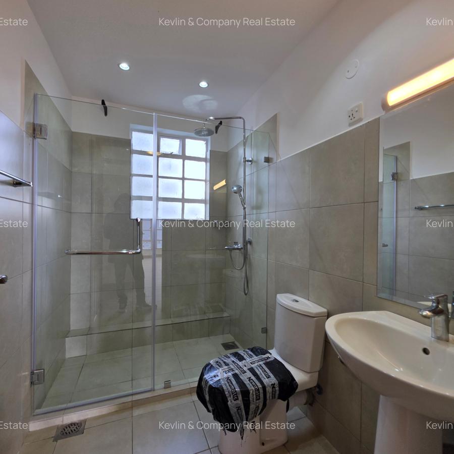 3 Bed Apartment with En Suite in Lavington - 14