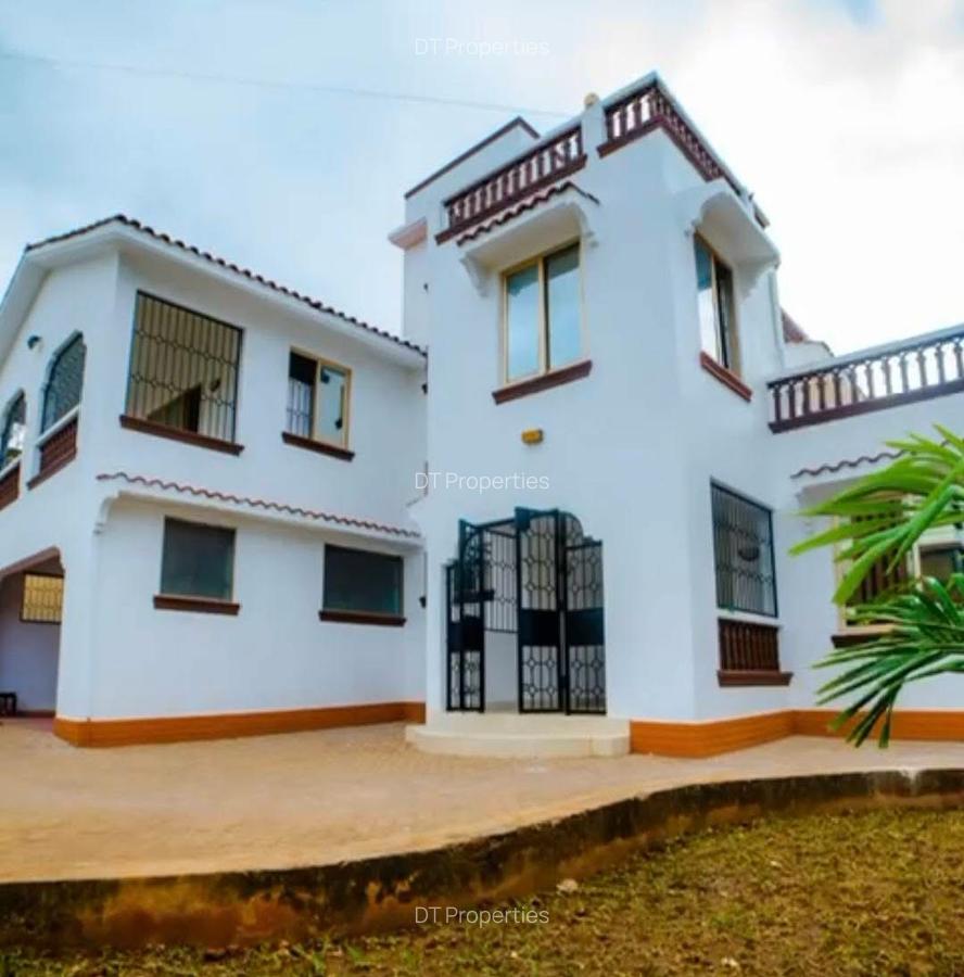 4 Bed House with En Suite at Shanzu - 8