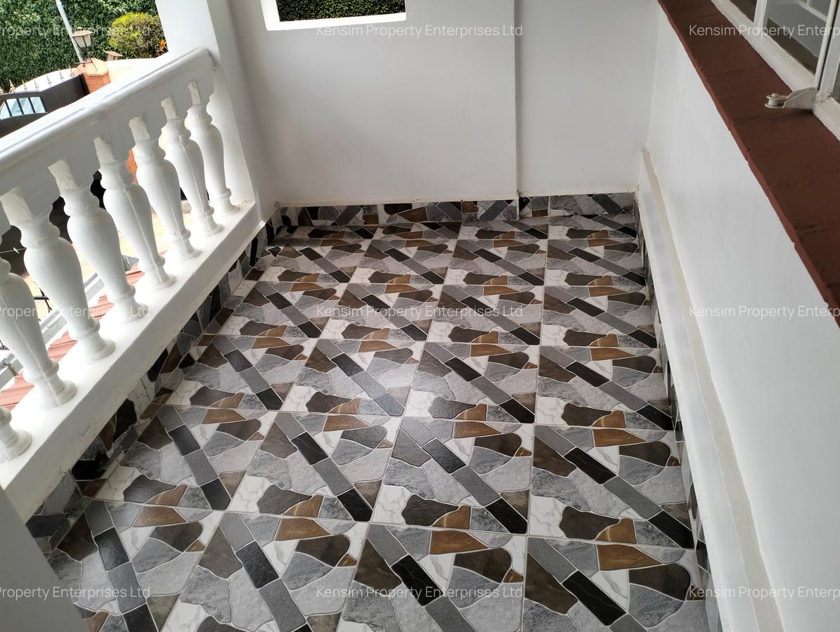 4 Bed Townhouse with En Suite in Lavington - 18