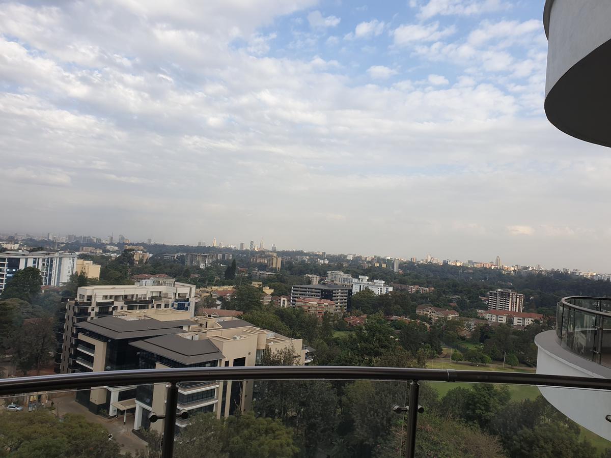 2 Bed Apartment with En Suite at Westlands - 8