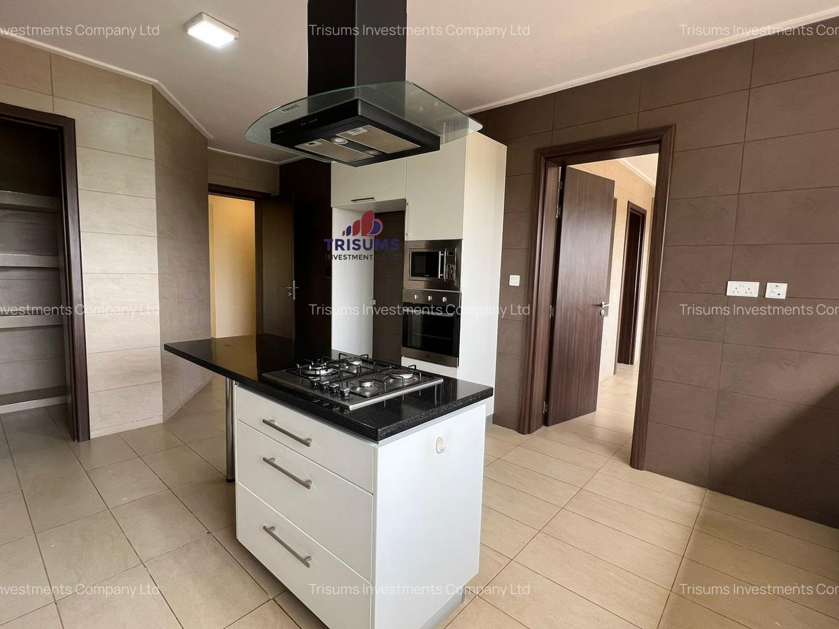 3 Bed Apartment with En Suite in Westlands Area - 4