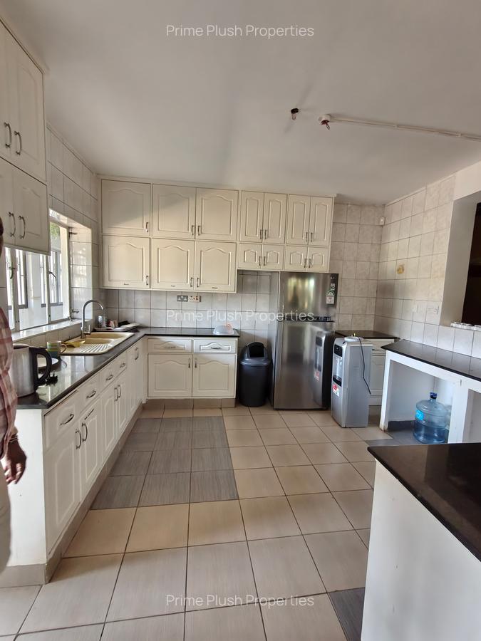 Commercial Property with Parking in Westlands Area - 11