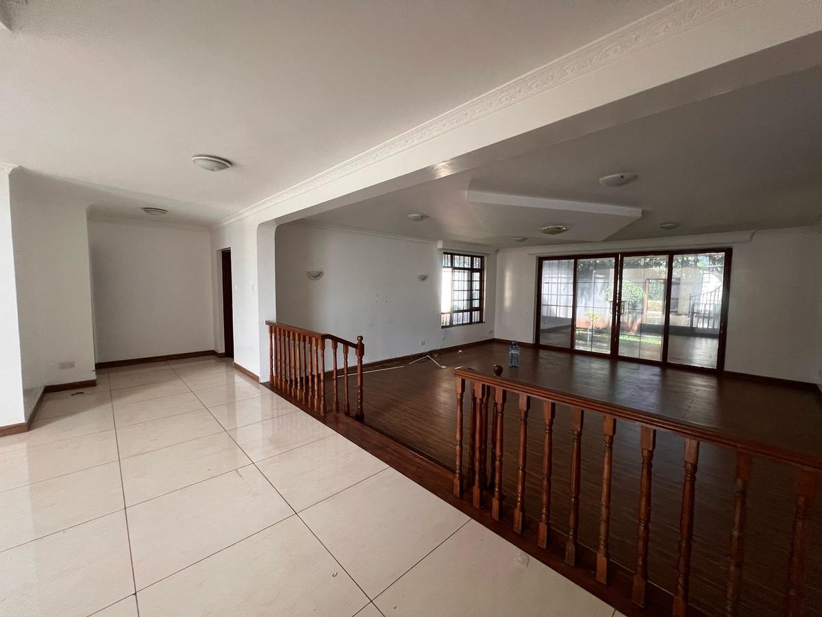 5 Bed Villa in Runda - 13