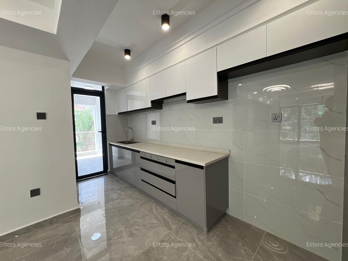 2 Bed Apartment with En Suite at Kindaruma Road - 1