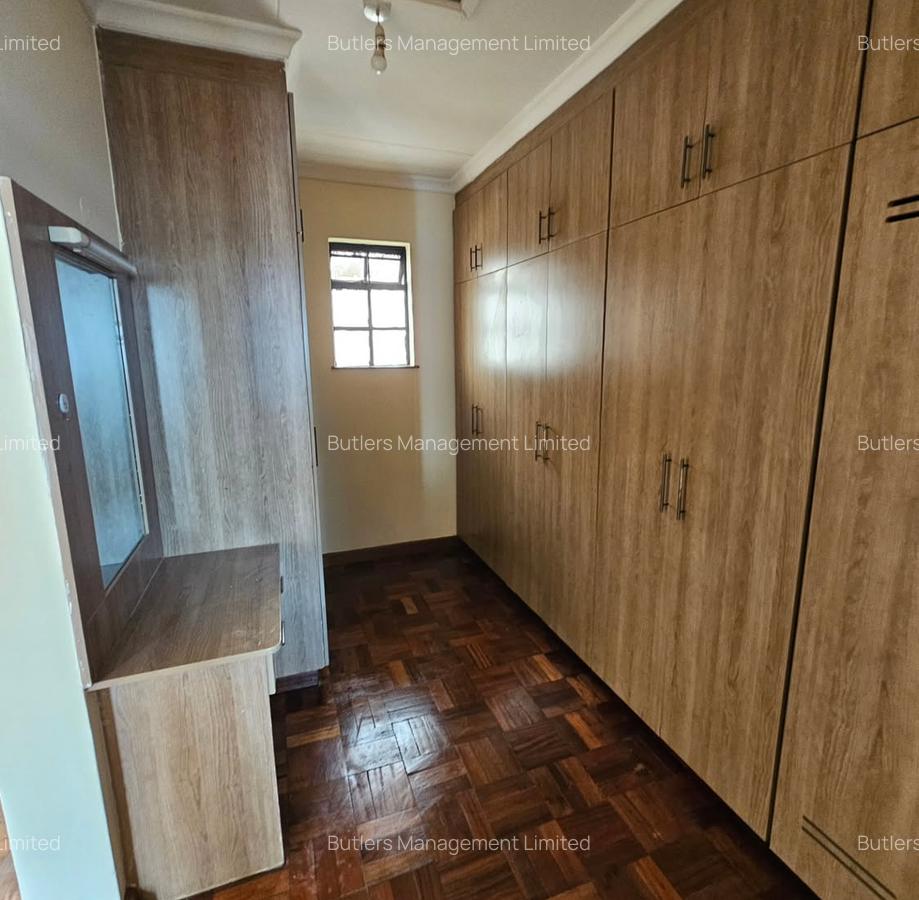 3 Bed Apartment with En Suite in Riverside - 10