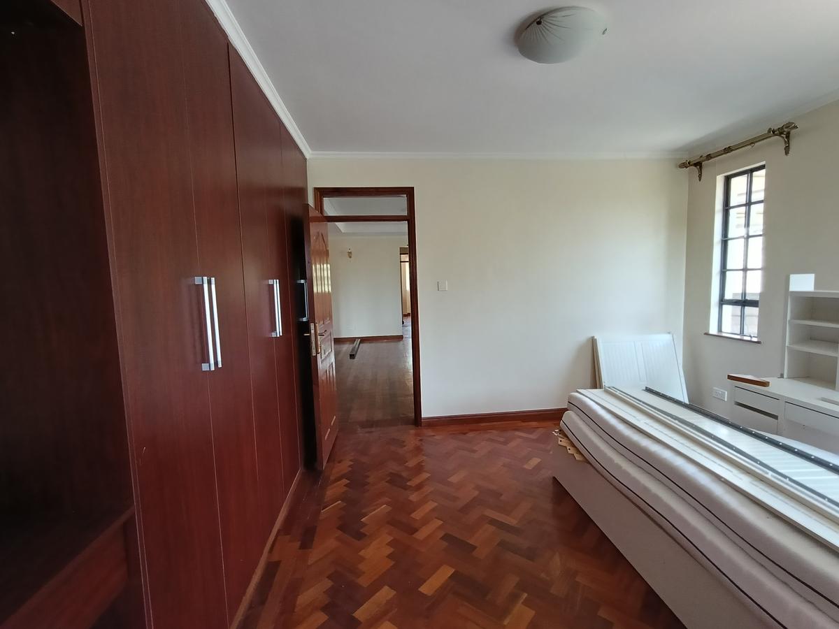 6 Bed House with En Suite in Kitisuru - 17