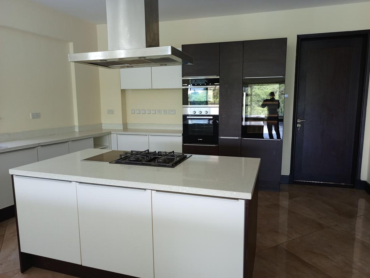 4 Bed Apartment with En Suite in General Mathenge - 5