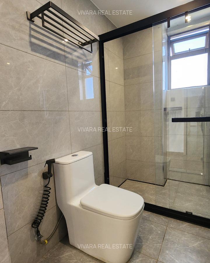 Serviced 3 Bed Apartment with En Suite at Riverside - 14