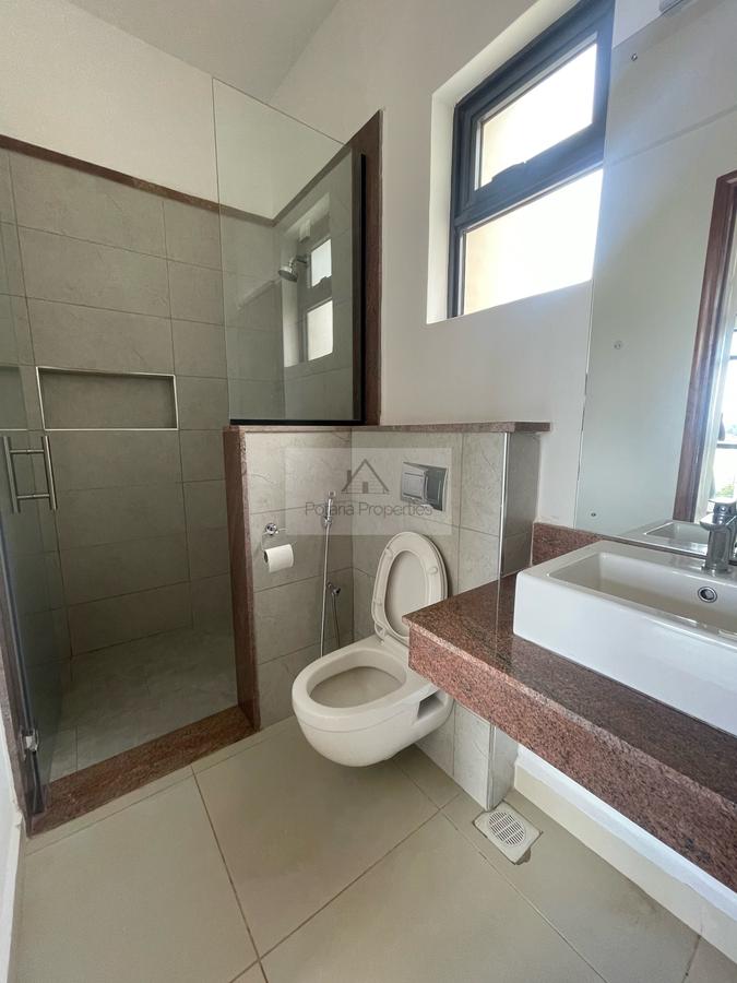 2 Bed Apartment with En Suite in Westlands Area - 6