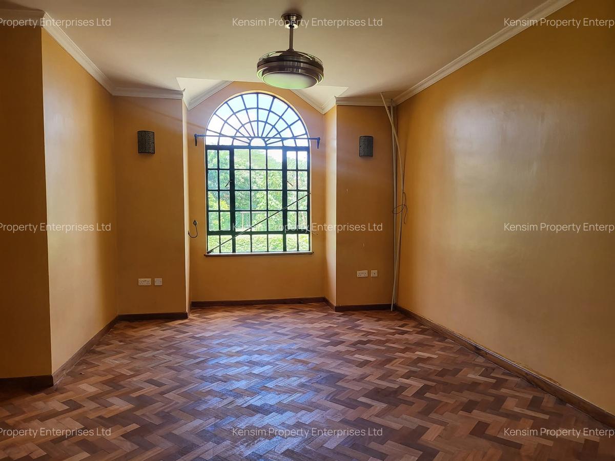 4 Bed Townhouse with En Suite in Runda - 9