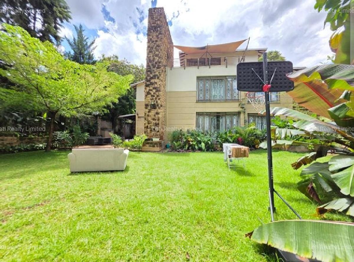 4 Bed Townhouse with En Suite in Lavington - 6