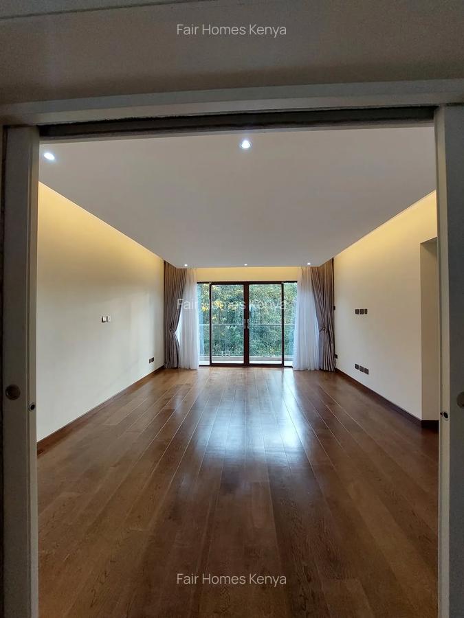 5 Bed Townhouse with En Suite at Convent Drive - 11