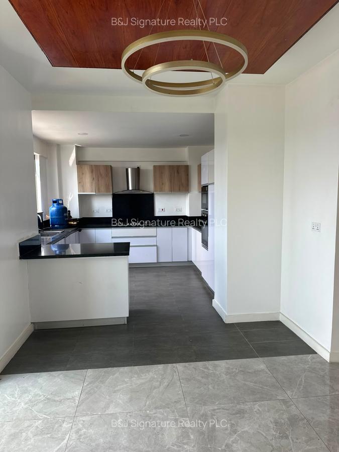 3 Bed Apartment with En Suite in Kileleshwa - 4