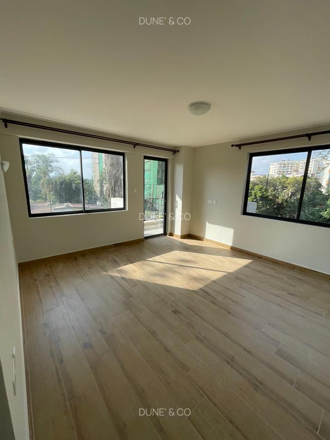 Serviced 3 Bed Apartment with En Suite in Kileleshwa - 12