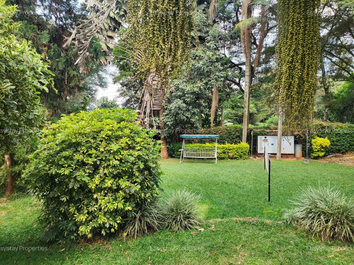 6 Bed House with En Suite in Nyari - 2