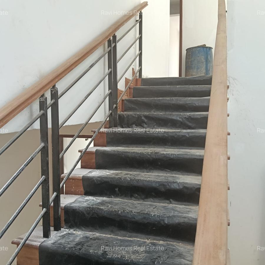 4 Bed Villa with En Suite in Kiambu Road - 3