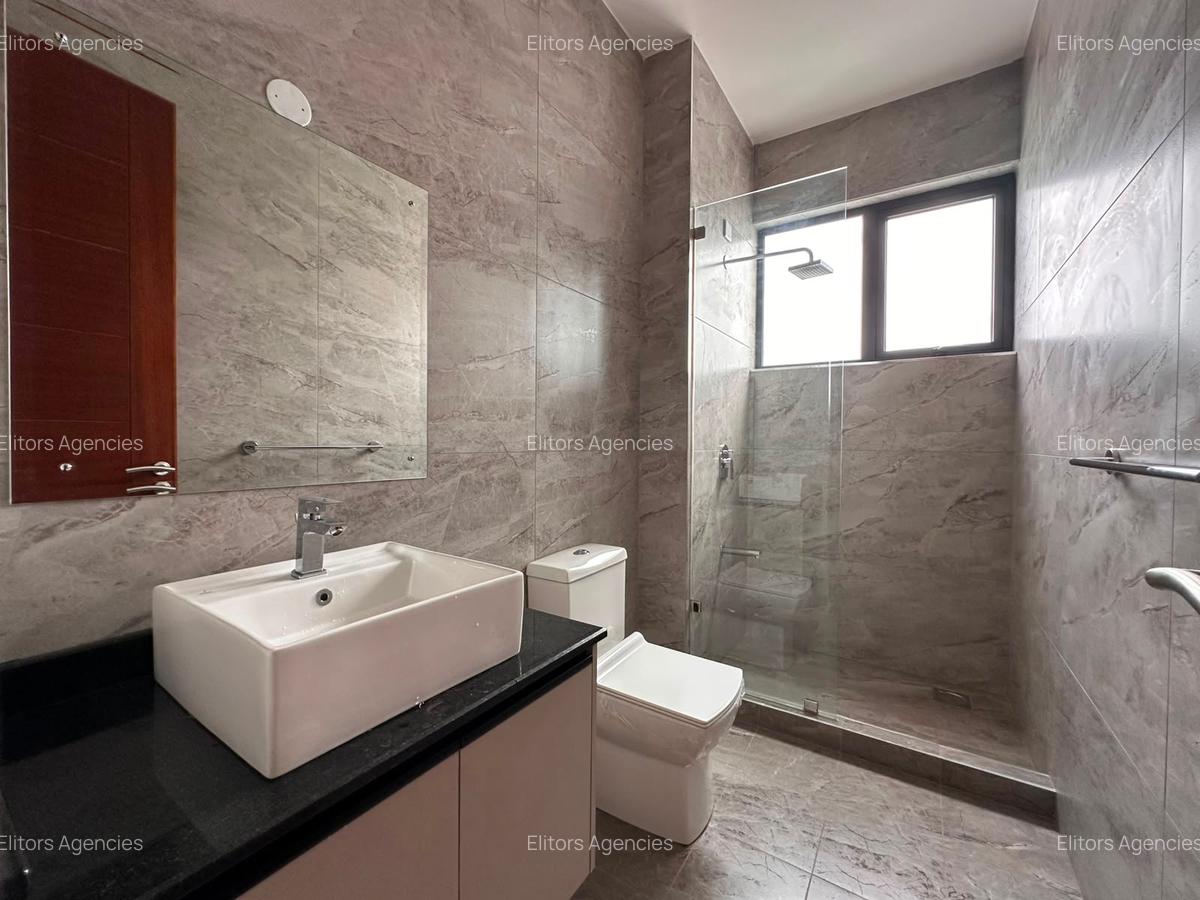 2 Bed Apartment with En Suite at Kirawa Road - 15