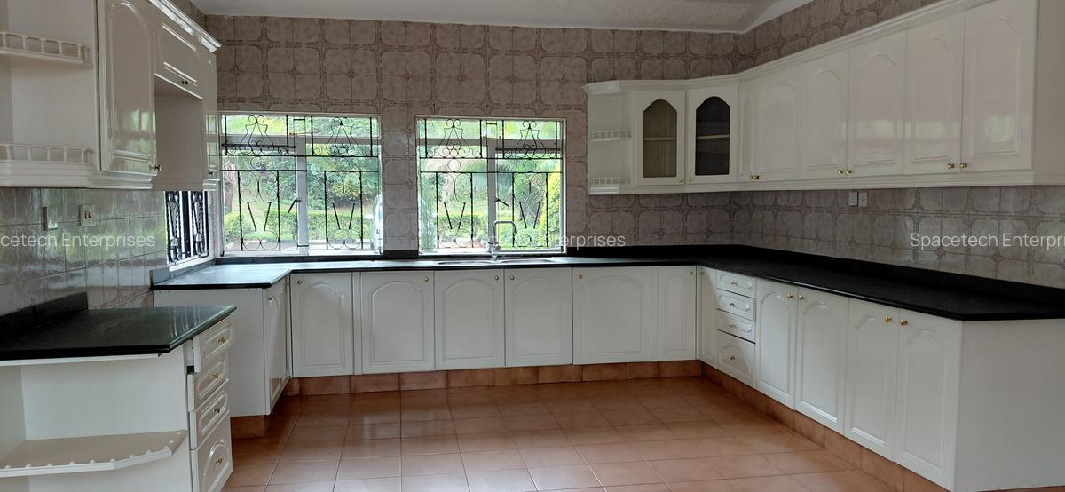 Commercial Property with Backup Generator in Gigiri - 17