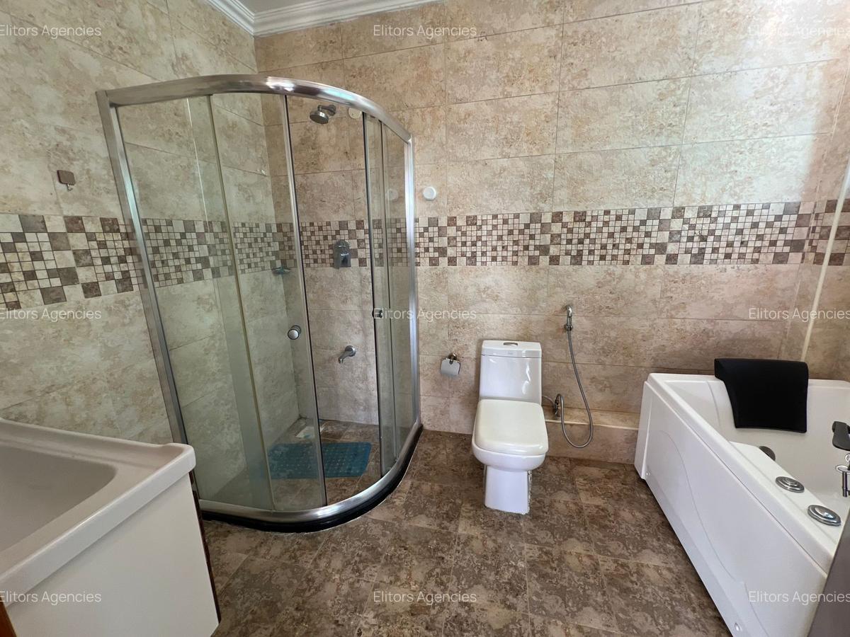 3 Bed Apartment with En Suite at Mandera Road - 15