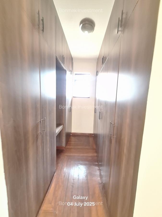 5 Bed Townhouse with En Suite at Convent Drive - 12