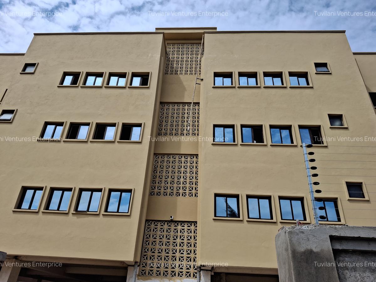 Serviced 4 Bed Apartment with En Suite at Nyali Mombasa - 5