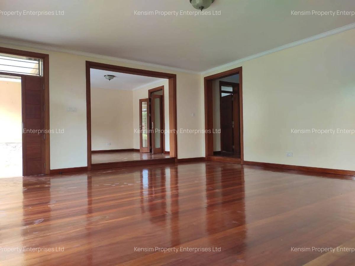 5 Bed Townhouse with En Suite in Lavington - 13