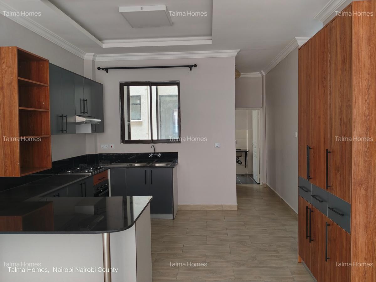 2 Bed Apartment with En Suite at Off Rhapta Road - 9