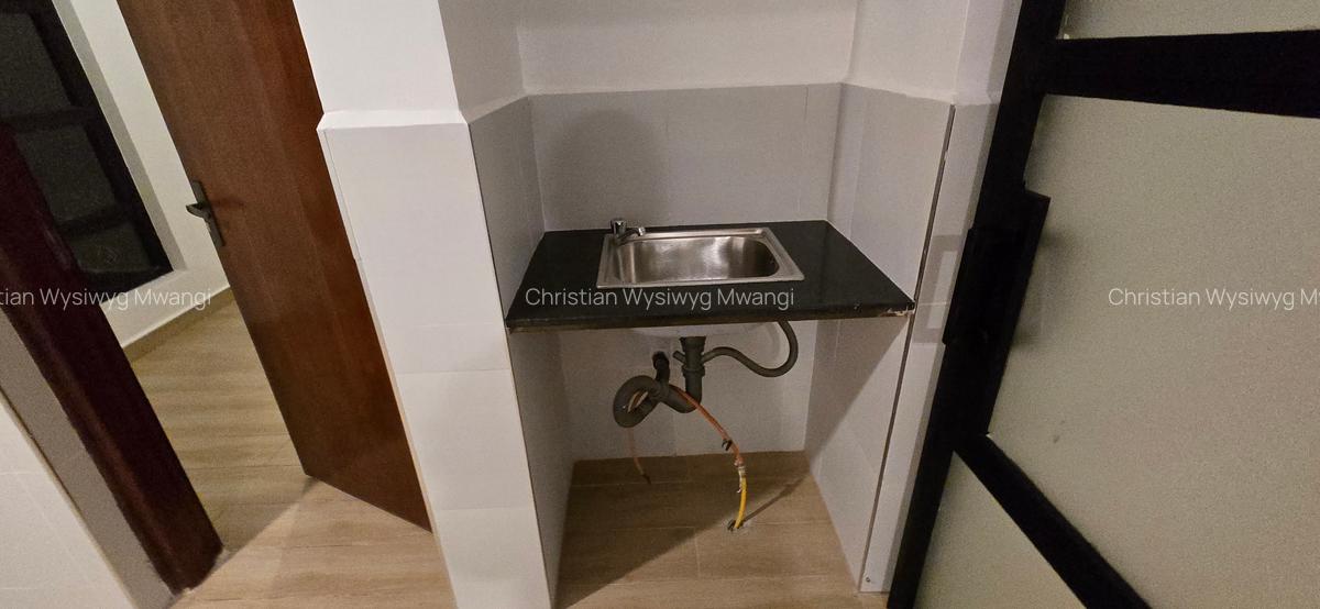 3 Bed Apartment with En Suite at Utheri Drive - 14