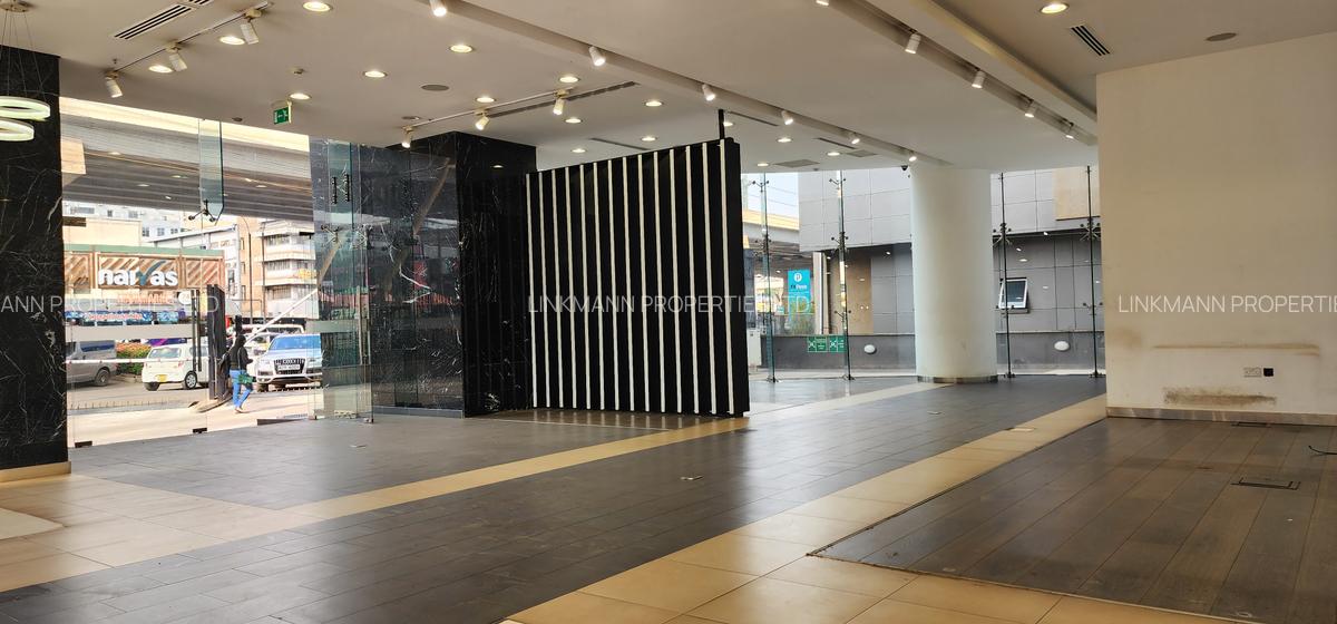 6,694 ft² Office with Service Charge Included in Westlands Area - 12