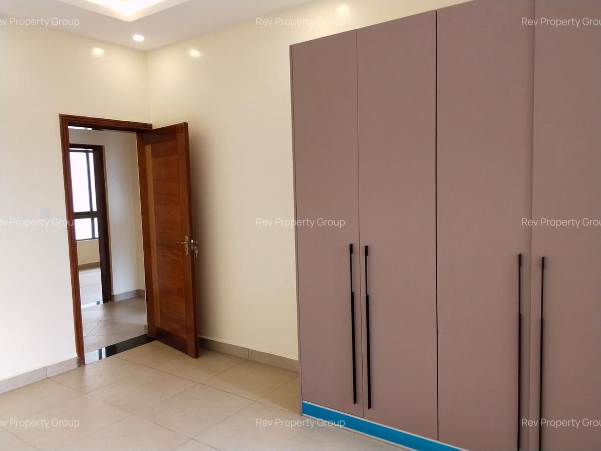 4 Bed Apartment with En Suite in Kilimani - 17