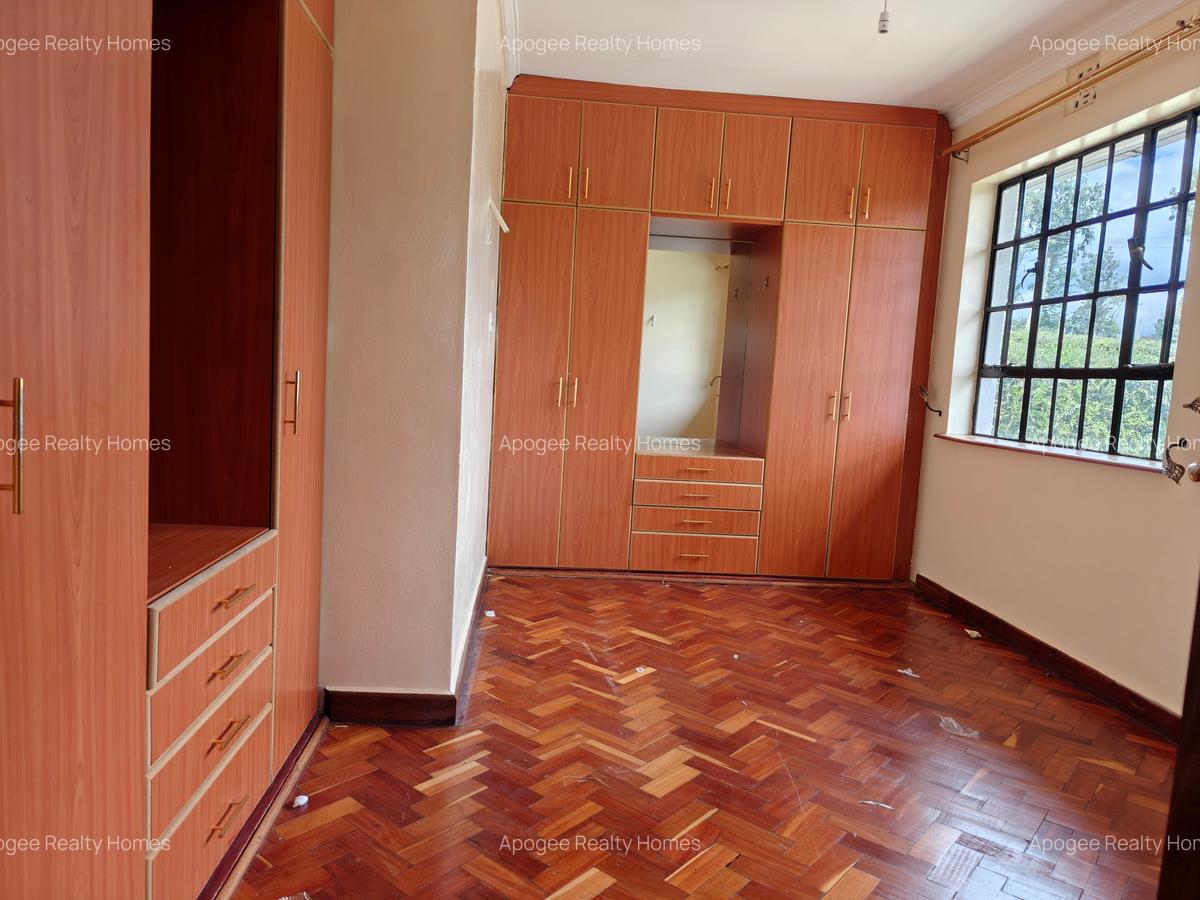 5 Bed House with En Suite at Muthaiga - 11