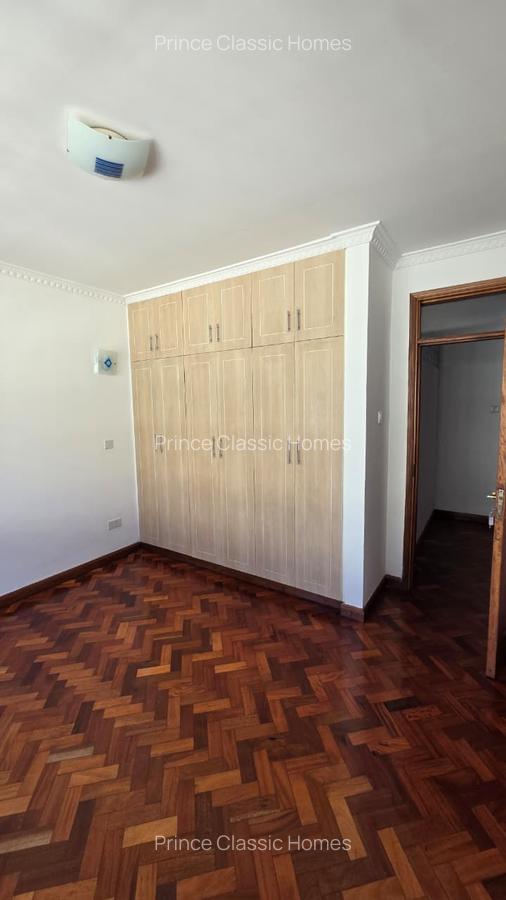 3 Bed Apartment with En Suite in Lavington - 8