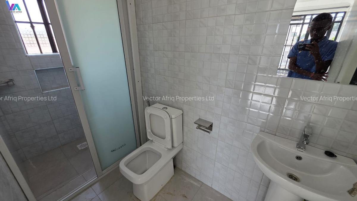 4 Bed Townhouse with En Suite in Ruiru - 16