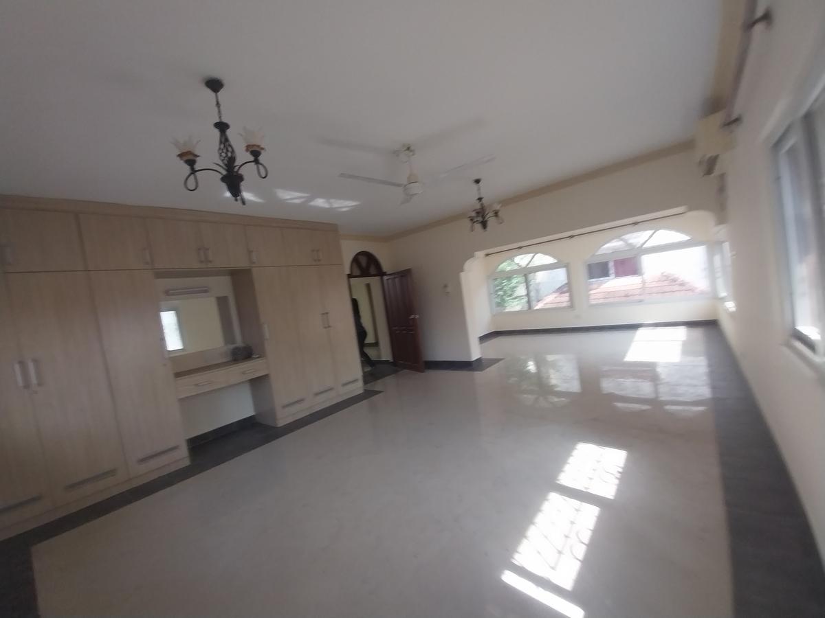 4 Bed House with En Suite at Nyali - 3