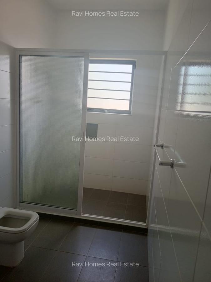 3 Bed Apartment with En Suite in Kilimani - 12