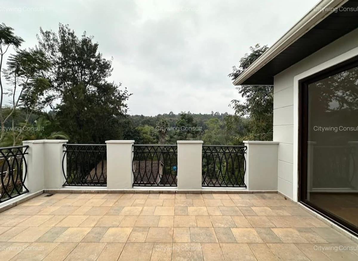 5 Bed Townhouse with En Suite at Peponi Road - 20