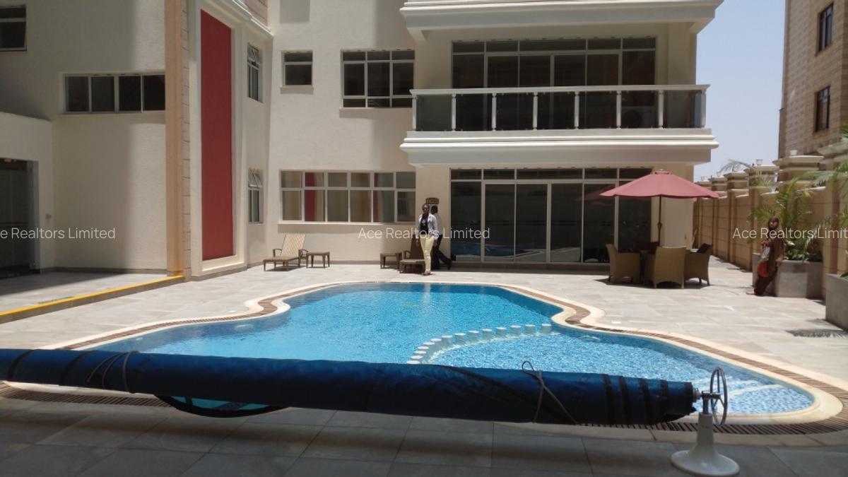3 Bed Apartment with En Suite at 2Nd Parklands Avenue Nairobi - 13