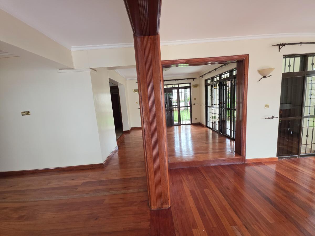 4 Bed Townhouse with Garden in Kiambu Road - 3