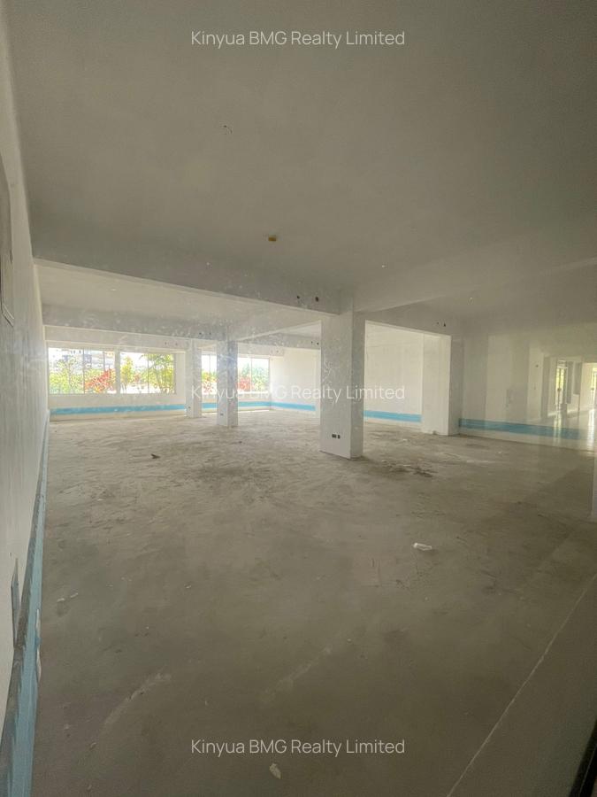 1,130 ft² Office with Service Charge Included at Links Road - 1