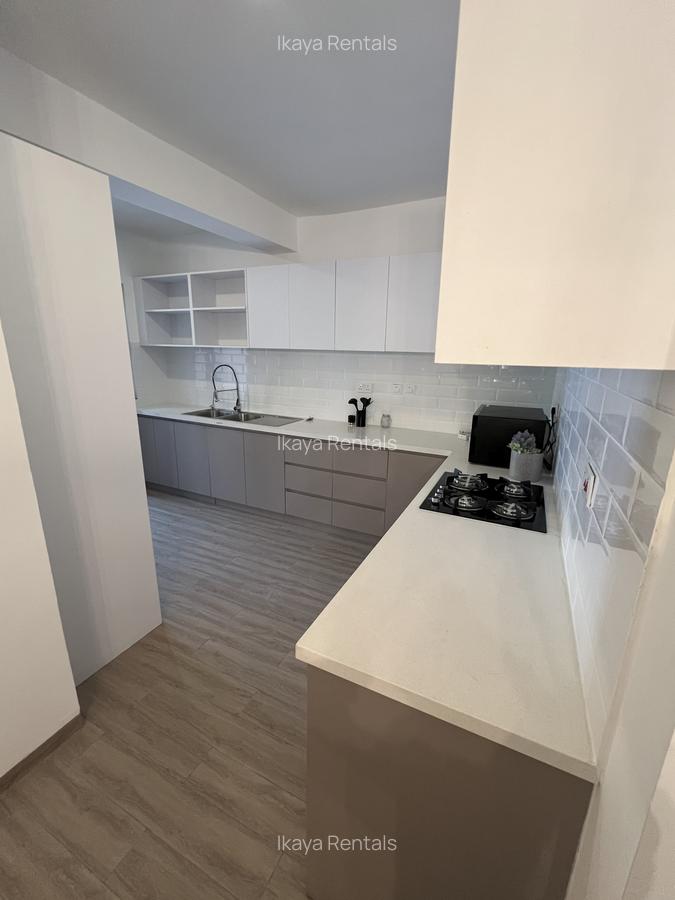 3 Bed Apartment with En Suite in Lavington - 5