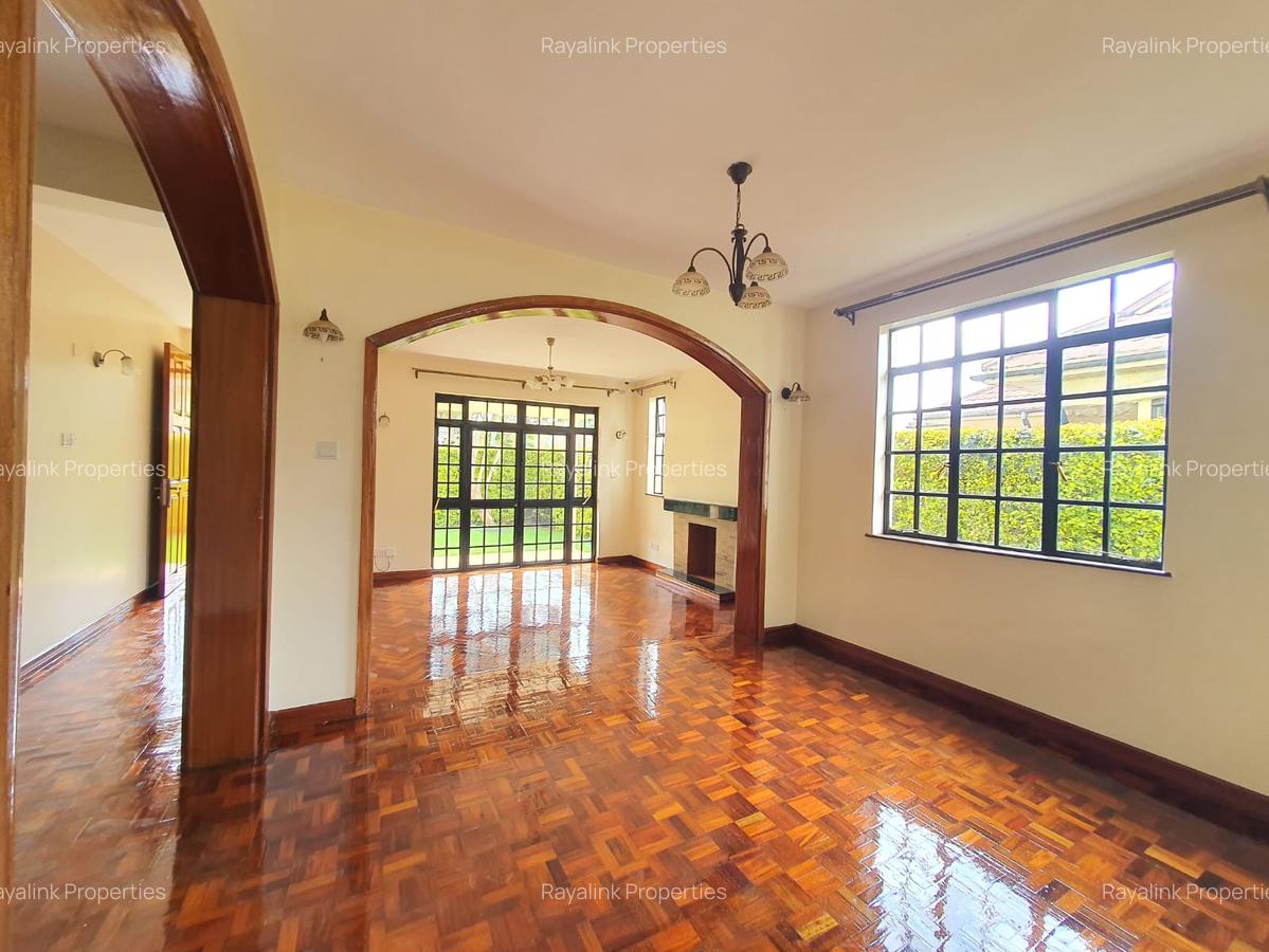 4 Bed Townhouse with En Suite at Loresho - 4