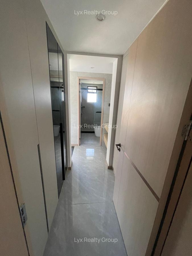 3 Bed Apartment with En Suite in Riverside - 7